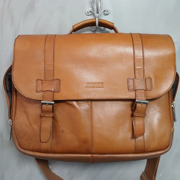 Kenneth Cole Reaction Tan Laptop Bag - Picture 13 of 15